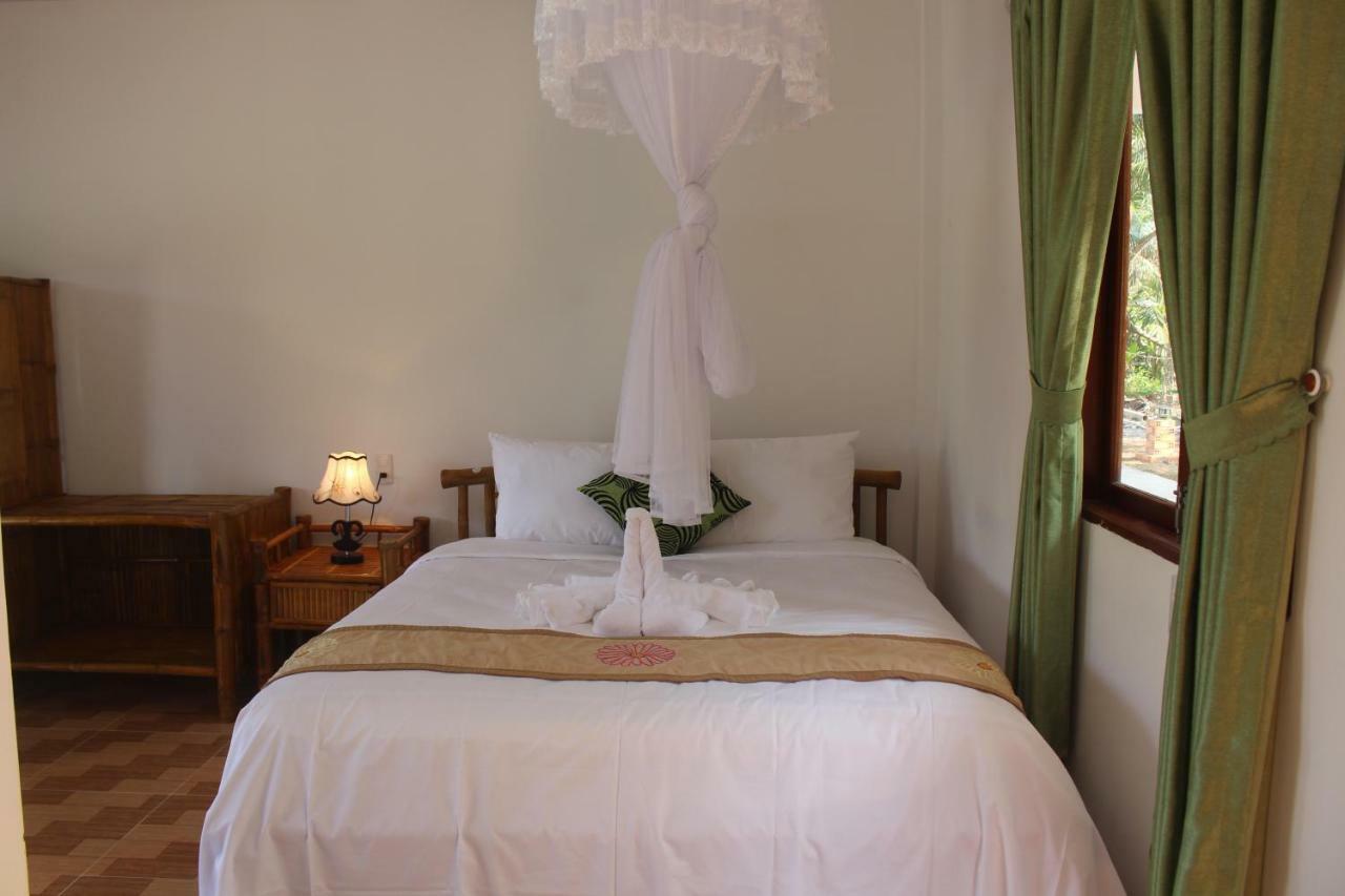 Tra Vinh Lodge Nguyet Hang Esterno foto